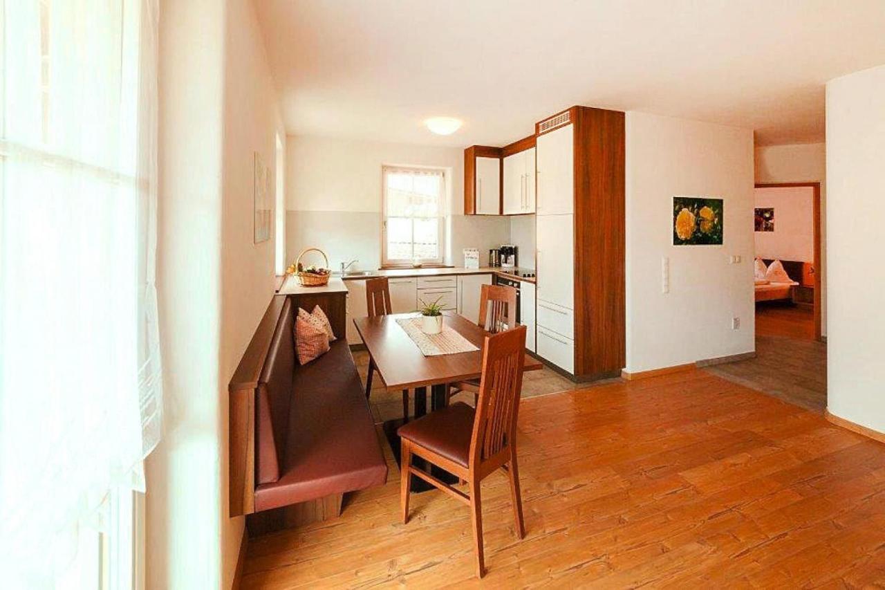 Apartment In Naz-Sciaves With Garden Natz-Schabs Εξωτερικό φωτογραφία