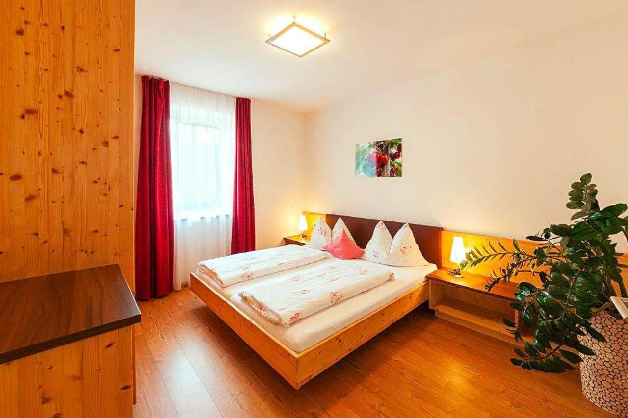 Apartment In Naz-Sciaves With Garden Natz-Schabs Εξωτερικό φωτογραφία